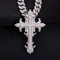 Vollbesetzte 5A Zirkon Kreuz-Charm-Halskette Vintage Statement-Anhänger für Herren mit schnellem Versand und individueller Verpackung