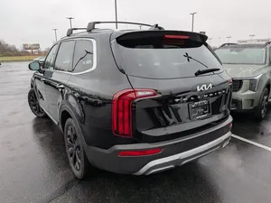 รถยนต์ Kia Telluride SX ปี 2022 ที่ได้รับการรับรอง - Product Image 3