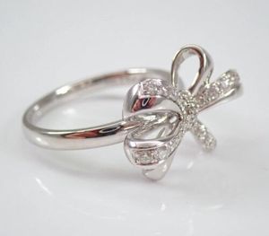 Embrace Diamond Ring Anillo de plata esterlina Moissanite Nuevo diseño Anillo para mujer - Product Image 2