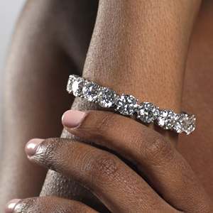 Bracelet Halo en or massif 18 carats avec diamants cultivés en laboratoire en or blanc massif 14 carats Bracelet de luxe pour femme de haute joaillerie au design élégant - Product Image 4