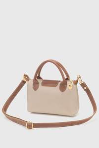 Célèbre marque femmes en cuir PU luxe sac à bandoulière personnalisé haute qualité sacs à main avec deux poignées fermeture à glissière conception Portable - Product Image 4