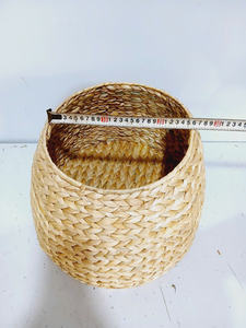 Panier en jacinthe d'eau fait à la main pour le rangement, le service et la décoration Prix d'exportation compétitifs - Product Image 3