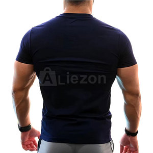 Chemises ajustées en coton et polyester pour l'haltérophilie et le fitness - Product Image 4