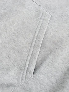 Vente à chaud Survêtement pour homme de qualité supérieure avec logo personnalisé respirant coupe ajustée attrayant design uni pour la saison hivernale - Product Image 2