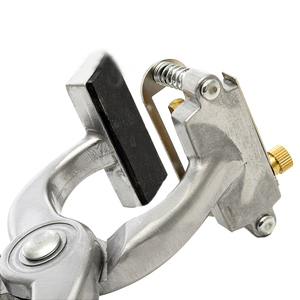 Pince à tatouer vétérinaire durable, outil personnalisé avec logo pour animaux et bétail, utilisation professionnelle pour l'identification et le marquage - Product Image 4