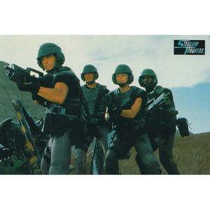 Carte postale de style moderne Starship Troopers en papier pour décoration murale - Product Image 1