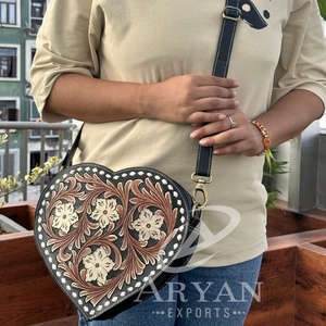 New Western Style Hand Tooling Carving Stylish Handbag Heart Shape Sling Bag Fashionable Pattern Crossbody Shoulder Bags Women's - Product Image 1