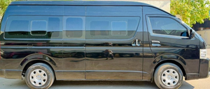 Toyota Hiace 14 PLAZAS 2014 MOTOR DIÉSEL 3.0 TRANSMISIÓN MANUAL 2WD VOLANTE A LA DERECHA VENTANAS ELÉCTRICAS Nuevo, en buen estado y con bajo kilometraje - Product Image 4