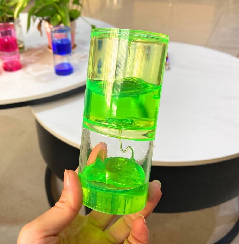 สีเขียว