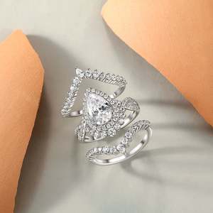 Ensemble de bagues de fiançailles et d'éternité Jeulia Halo avec diamant taille poire, 3 pièces, en argent sterling - Product Image 6