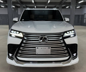 Voiture 2023 L-X 600 Wagon, conduite à gauche, propulsion arrière, automatique, norme Euro 5, 5 places - Product Image 1