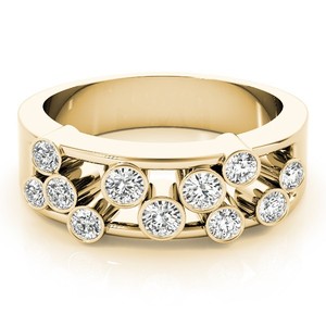 Bague en or jaune radieux sertie de diamants ronds pour femmes, élégante, scintillante, opulente, souvenir, cadeau d'anniversaire - Product Image 2