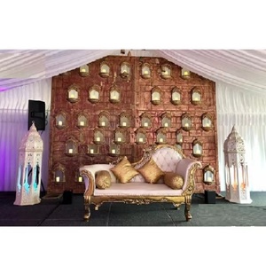 Mur de bougie de scène de mariage indien traditionnel Style de cadre Jharokha mur de bougie en fibre vintage et moderne exclusif pour les mariages - Product Image 1