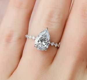 Bague de fiançailles en argent sterling 925 avec diamant moissanite de forme poire, bande pavée, solitaire 2,00 CT, bijoux fins de mariage, cadeau - Product Image 2