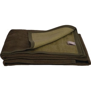 Mantas Cómodas para Hombre para Agregar un Toque Personal - Product Image 1