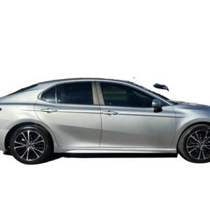 Camry SE 4 portes berline 2018 d'occasion, conduite à gauche, sièges en cuir, 5 places, vente rapide, prix de gros abordable - Product Image 1