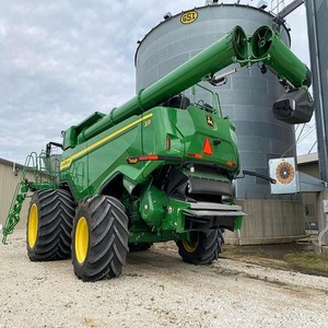 Moissonneuse-batteuse agricole d'occasion neuve Case IH 9230 & 8240, 4 rangs, pour maïs, haute capacité, JOHN DEEREE MASSEY HOLLAND - Product Image 1