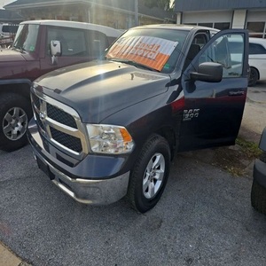 RAM 1500 CLASSIC SLT CREW CAB RWD 2021 USADO, Volante a la Izquierda/Derecha - Product Image 1