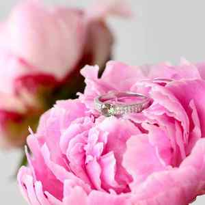 Auténtico anillo de piedras preciosas de moldavita checa joyería elegante de plata esterlina para bodas y eventos - Product Image 6