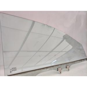 FENÊTRE AVANT DROITE RENAULT Twingo II série 8200385967 (07>14) - Product Image 1