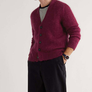 Cardigan pour homme à manches longues en tricot doux, tenue décontractée et confortable, cardigan pour homme, vêtement élégant pour tous les jours - Product Image 1