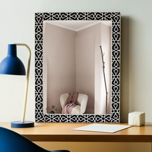 Espejo de pared con incrustaciones de hueso, diseño elegante, acentos para el hogar, espejo de estilo vintage de Crescent Crafts - Product Image 2