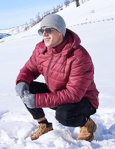 Chaqueta acolchada de moda de tendencia 2025 para hombre con logotipo personalizado proveedor OEM impermeable ligero aislado ropa de abrigo de invierno al por mayor - Product Image 6