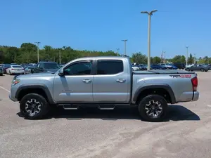 2016 Toyota Tacoma TRD todoterreno - Product Image 5