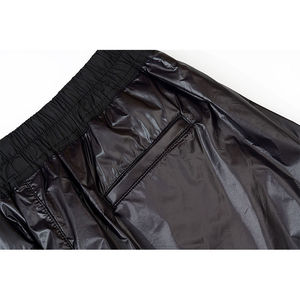 Nueva llegada Venta caliente pantalones cortos de elevación para los hombres Gimnasio Pantalones cortos de nylon con cordón - Product Image 6