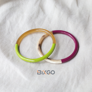 Pulsera de cuerno de búfalo lacado en color hecha a mano en Vietnam, se aceptan pedidos al por mayor y personalizados - Product Image 3