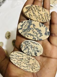 คริสตัลขัดเงาพลอยแบนแบบเรียบสำหรับการรักษาหินอัญมณีรูปร่างผสมและขนาดผสม - Product Image 3