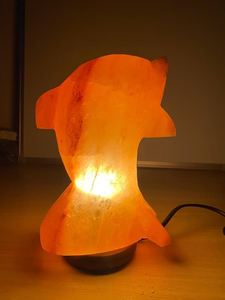 Lampe au sel rose de l'Himalaya sculpté dauphin décoration artisanale écologique polie par Anwar produit d'artisanat naturel - Product Image 4