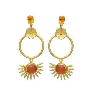 Pendientes de gota circulares en tono dorado con flor y piedra preciosa de ónix rojo, novedad - Product Image 1