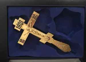 Crucifijo de metal de alto pulido, estilo nórdico de latón, increíble altar de iglesia de colección confiable, altar decorativo de alta calidad - Product Image 3