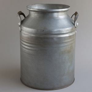 ถังนมชุบสังกะสีแบบพรีเมี่ยมบ้านฟาร์มที่สร้างแรงบันดาลใจสำหรับใช้ตกแต่งกลางแจ้งในบ้านห้องครัวสวน - Product Image 4