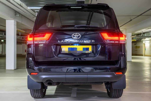 TO-YOTA LAND CRU ISER LC300 Premium 7S+415hp+NEU+7SITZE+VOLL AUTOMATIC TRANSMISSION d'occasion 2022 - Product Image 4