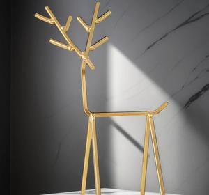 Support à bijoux élégant pour accessoires quotidiens offrant de l'espace pour les colliers, les boucles d'oreilles, les bracelets et les bagues - Product Image 3