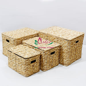 Artex Dong Thap Natural <b>Large</b> Woven Water Hyacinth Storage <b>Basket</b> <b>with</b> <b>Lid</b> for Home Bathroom Essentials and Food Usage - Product Image 1