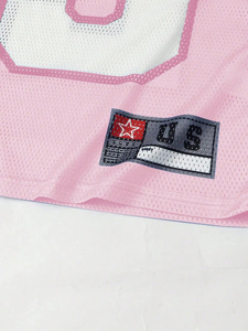 Camiseta Deportiva Rosa de Malla, Secado Rápido, Transpirable, Cuello en V, Manga Corta, para Fútbol, con Número y Letra Personalizados, Estilo Urbano, Tops con Diseño de Bandera - Product Image 5