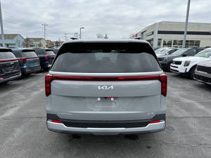 Kia Carnival Hybrid EX 2026 en Perfecto Estado - Product Image 2