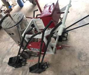 Machine de marquage routier à haute efficacité LAL'S avec chaudière isolée et niveleuses de marquage de précision - Product Image 1