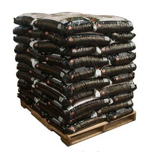 Ventes d'hiver, granulés de bois de pin, briquettes 100% bois, forme 6 mm, système de chauffage, teneur en cendres 0,5%, calories 4000, densité 690 - Product Image 4