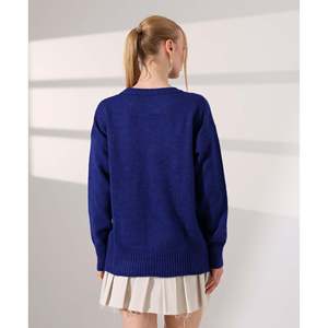 เสื้อสเวตเตอร์คอกลมลายปัก - กระถางดอกไม้ - Product Image 4