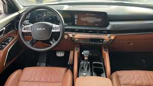 OCCASION 2024 pour Telluride SX X-Line AWD Volant à gauche Intérieur foncé Sièges en cuir Pneus R19 Automatique 7 places Toit ouvrant - Product Image 6