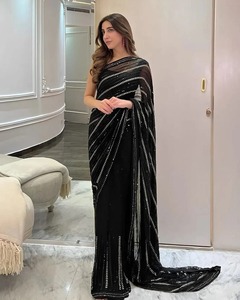 Designer indien de Bollywood dernière fantaisie à la mode lourde fausse georgette ethnique sari tenue de fête de mariée exclusive riche look pour les femmes - Product Image 1