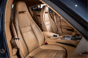 Asequible para Conducir |   CONDUCCIÓN IZQUIERDA |   Volante a la derecha |   Porsche Panamera 4S 2010 - Product Image 6