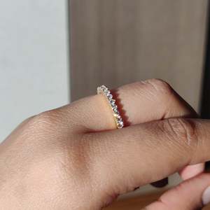 แหวนเพชรแบบฮาล์ฟอีเทอร์นิตี้ Ava - Product Image 6