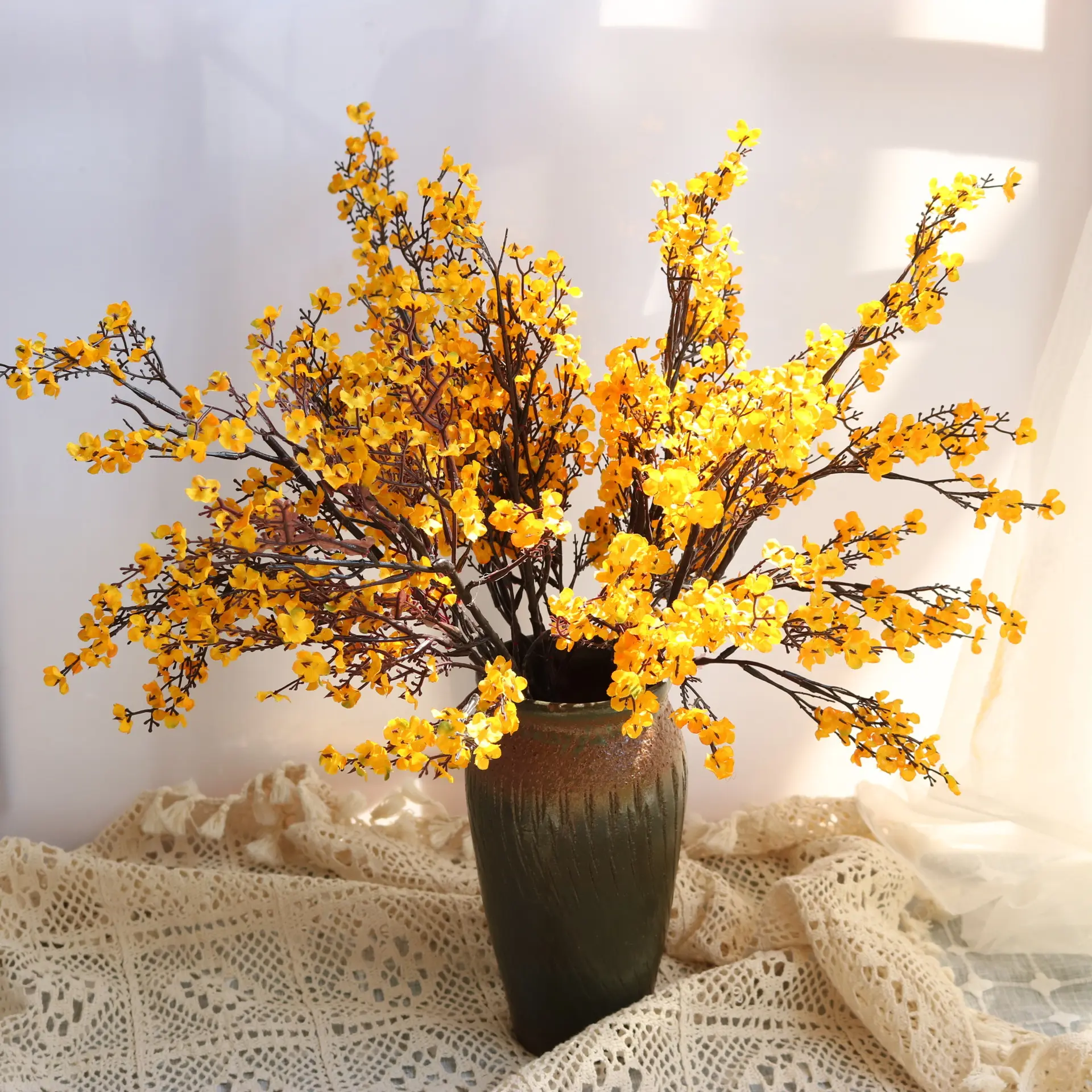 زهور ديكور صناعي للبيع بالجملة عالية الجودة خفيفة بيضاء من الحرير وفرخة زهرة الكرز للزفاف