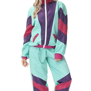 Ensembles de survêtements longs en nylon avec broderie de couleur personnalisée pour femmes shorts deux pièces et veste ensemble de shorts coupe-vent à fermeture éclair - Product Image 1