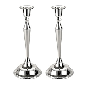Elegante portavelas cromado con soporte de 5 pilares, soportes cilíndricos y centro de mesa escultural de esfera suspendida para Festival - Product Image 5